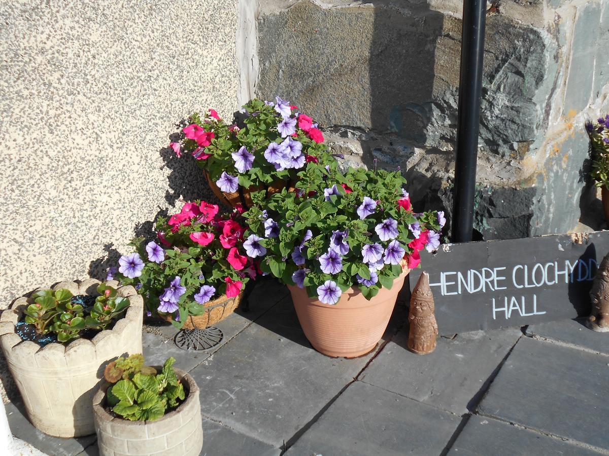 Hendre Clochydd Hall Llanaber エクステリア 写真