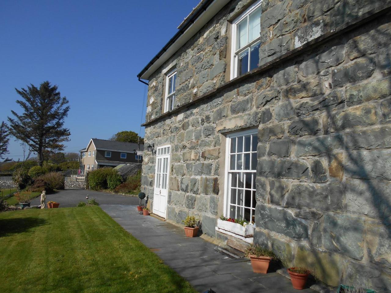 Hendre Clochydd Hall Llanaber エクステリア 写真